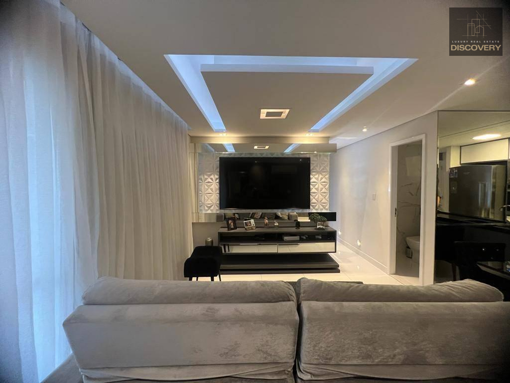 Apartamento à venda com 3 quartos, 74m² - ,