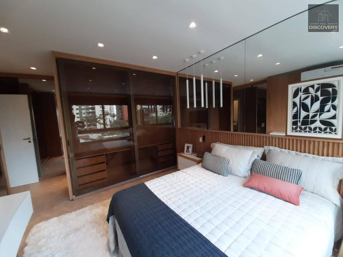 Apartamento à venda com 3 quartos, 154m² - ,