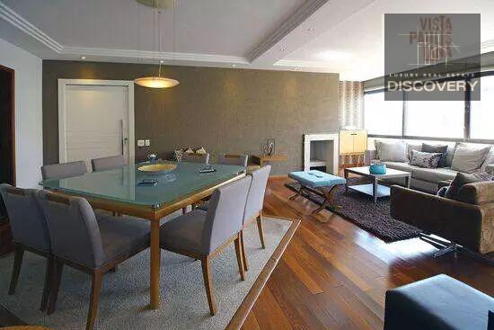  - Apartamento com 3 quartos, 162m², à venda